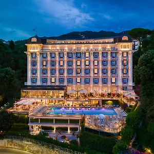 Grand Bristol Resort, By R Collection Szálloda